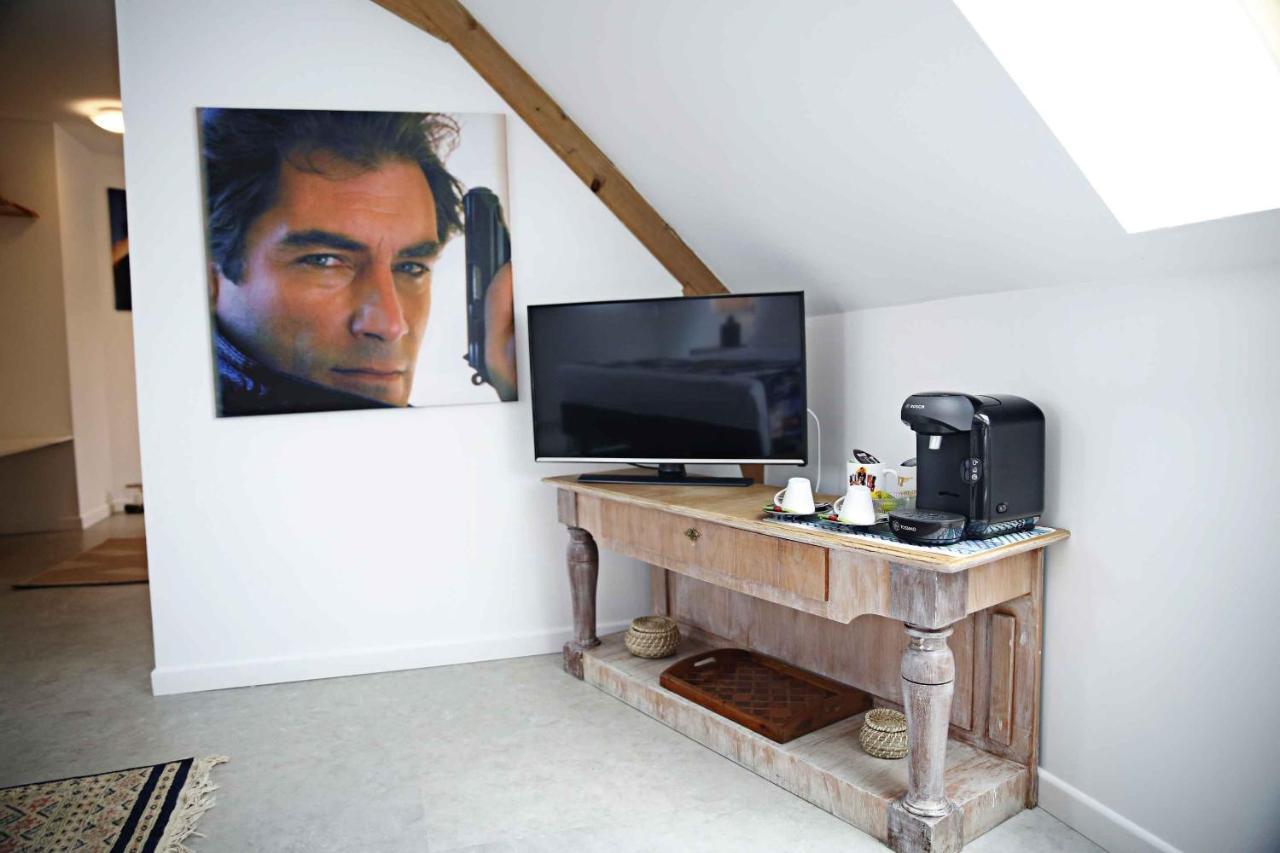 Le Clos Leonard Amboise Exteriör bild