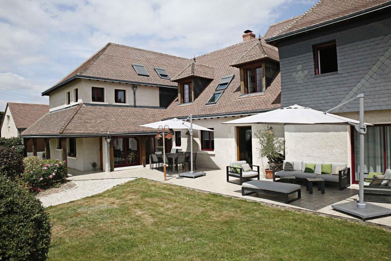 Le Clos Leonard Amboise Exteriör bild