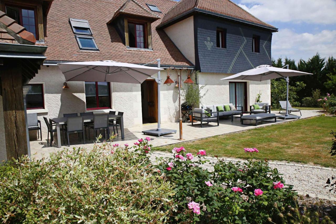 Le Clos Leonard Amboise Exteriör bild